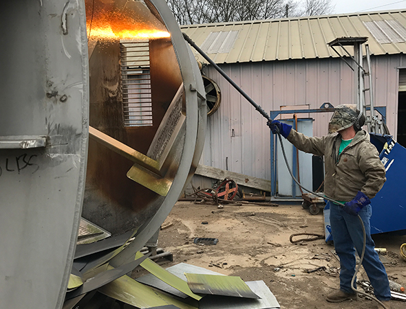 Cunningham Metals - using Duramax Hyamp Long torch