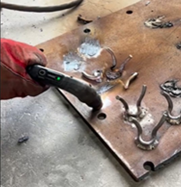 image of flush cutting up close
