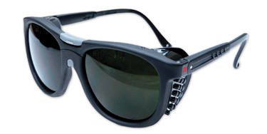 Eye shades for use with < 40 amp plasma cutting systems
